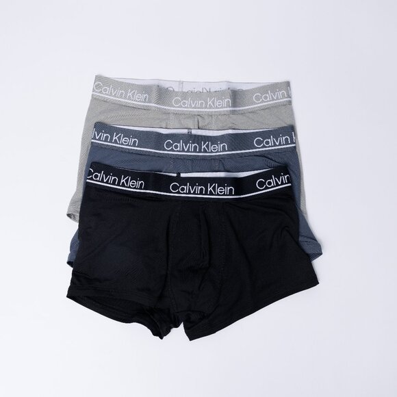 Calvin Klein Other - Calvin Klein 3 pack Microfiber Low Rise Trunk Size Small
